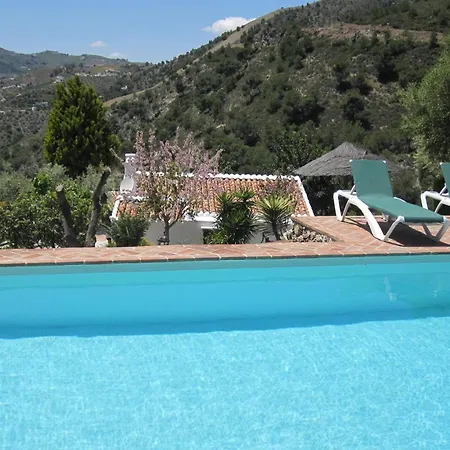 בית נופש Cortijo Ricardo By Casitas Select *